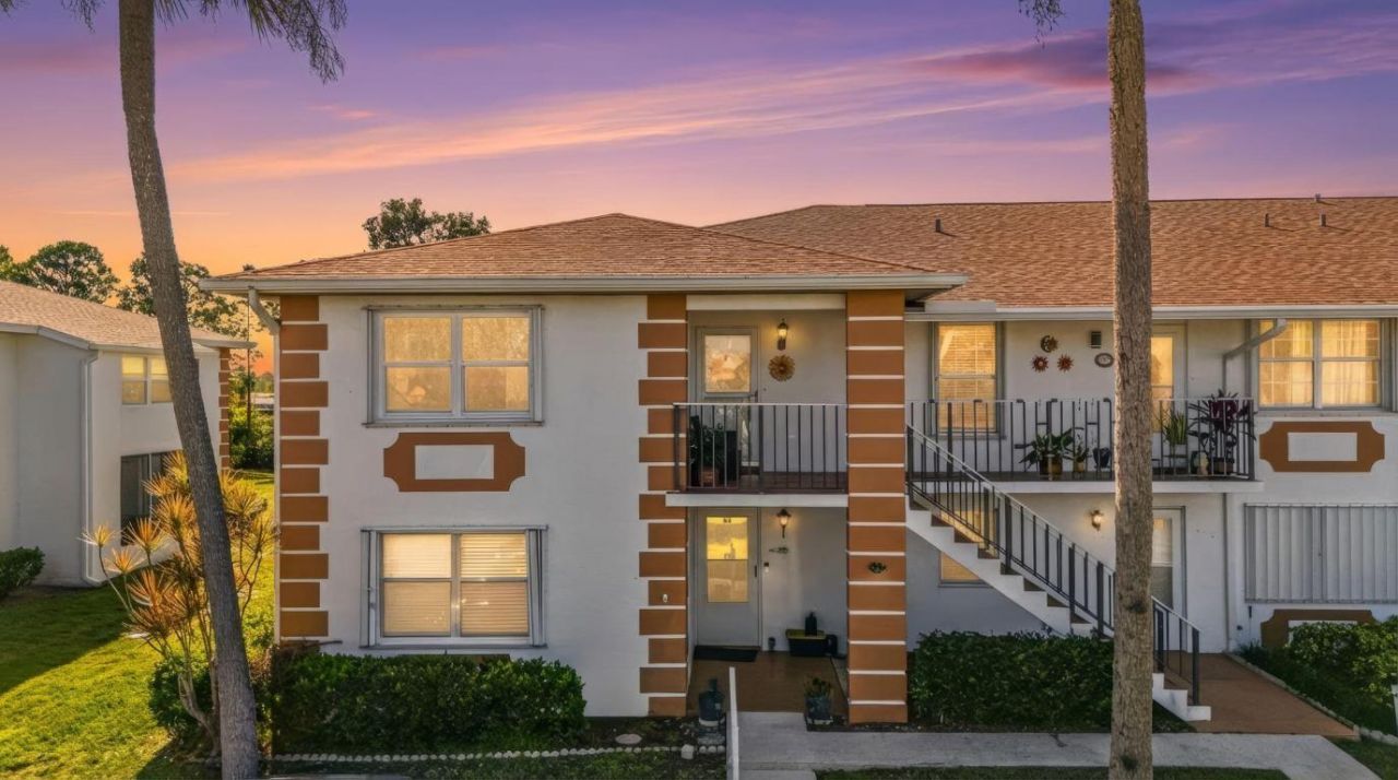 1203 S Lakes End Drive, Unit 2, Fort Pierce, FL 34982 Photo