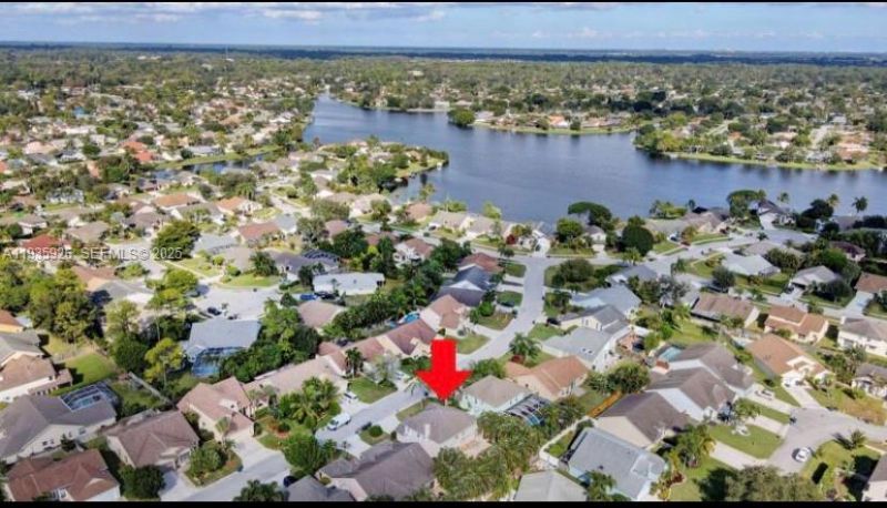 12980 Blue Lake Dr, Wellington, FL 33414 Photo