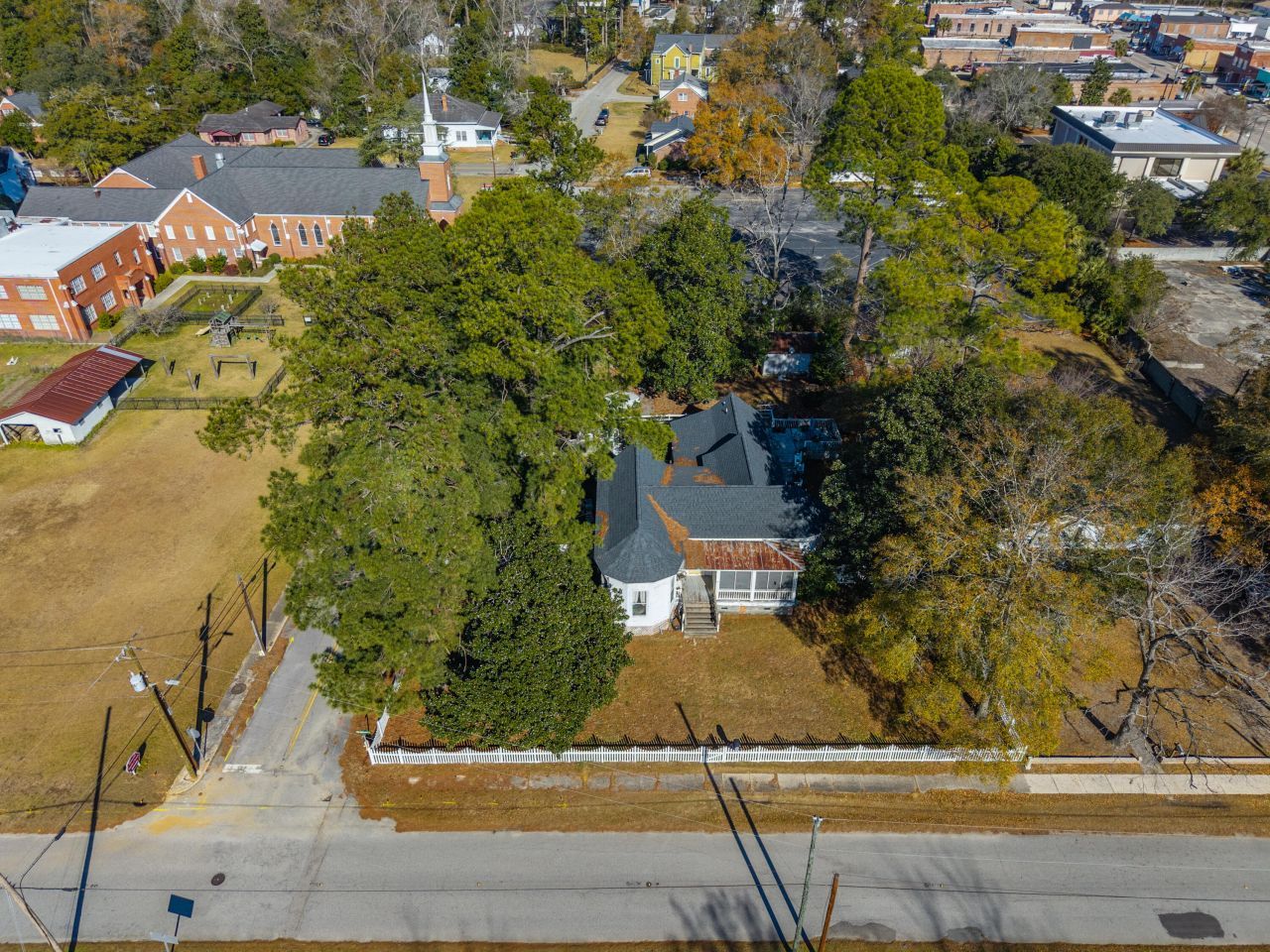 108 NW Railroad Avenue Photo 15