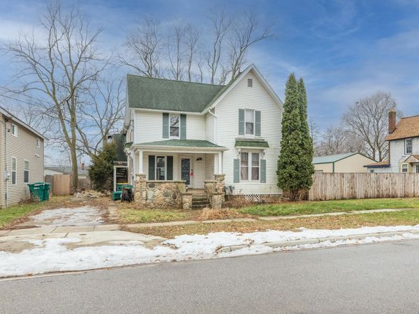 105 W John Street, Durand, MI 48429