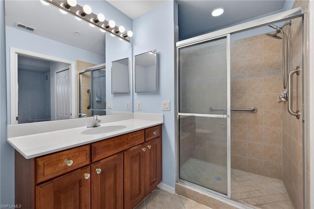 6816 Sterling Greens Pl, Unit 303, Naples, FL 34104 Photo