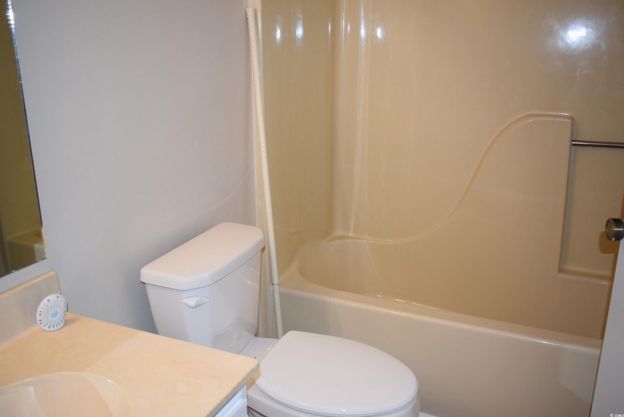 510 Fairwood Lakes Dr. Photo 14