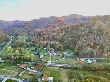 9999 Highway 3451, Harlan, KY 40831