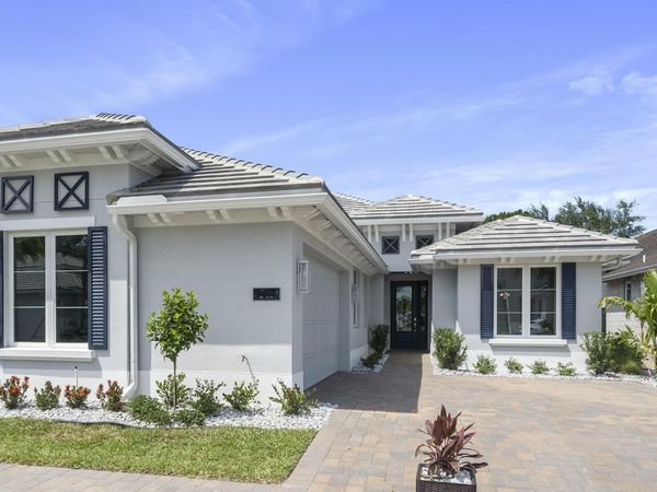 1960 Frosted Turquoise Way, Vero Beach, FL 32963