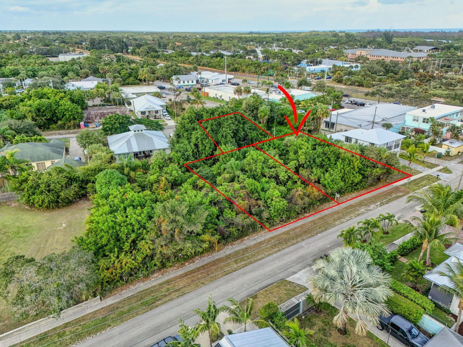 9156 SE Mars Street, Hobe Sound, FL 33455 Photo