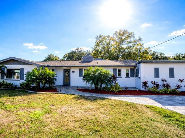 5101 VINSON DRIVE, TAMPA, FL 33610