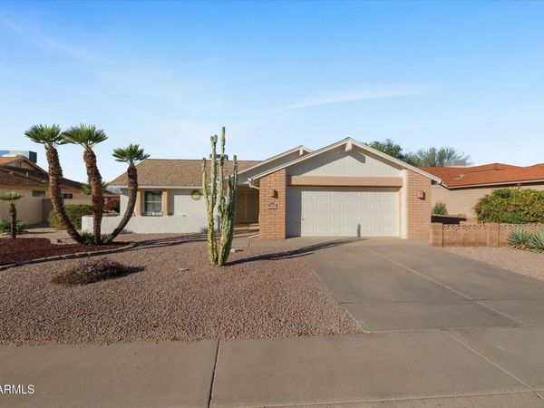 2190 LEISURE WORLD, Mesa, AZ 85206