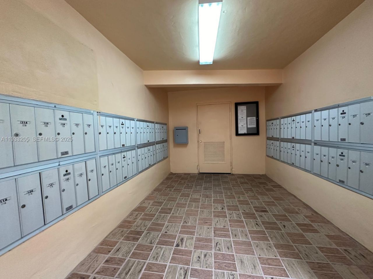 8420 SW 133rd Ave Rd, Unit 317, Miami, FL 33183 Photo