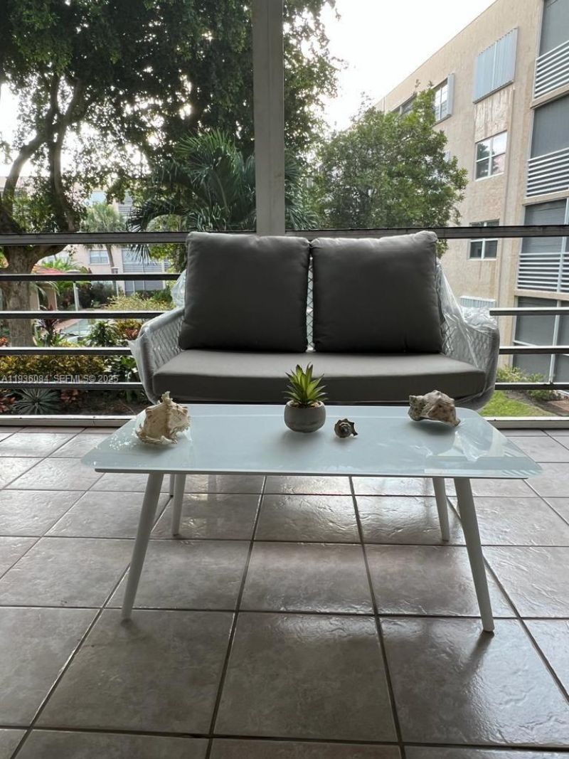 1541 S Ocean Blvd, Unit 225, Lauderdale by the Sea, FL 33062 Photo