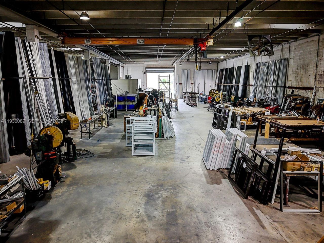 6860 NW 75th St, Medley, FL 33166 Photo