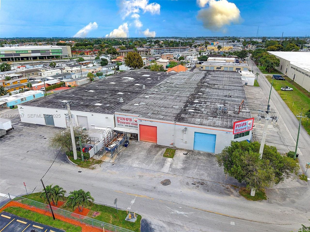 6860 NW 75th St, Medley, FL 33166 Photo