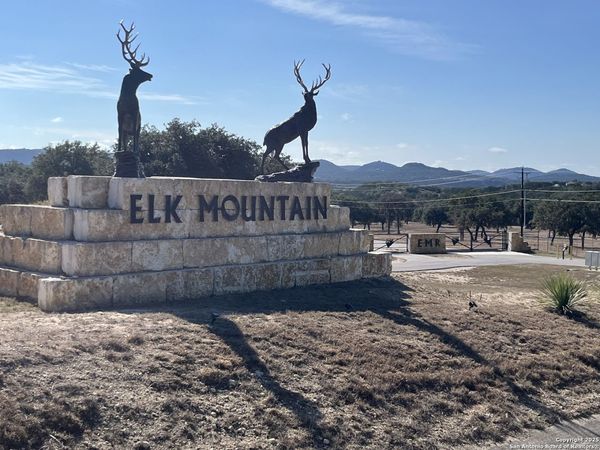 31 BISON COURT, Pipe Creek, TX 78063