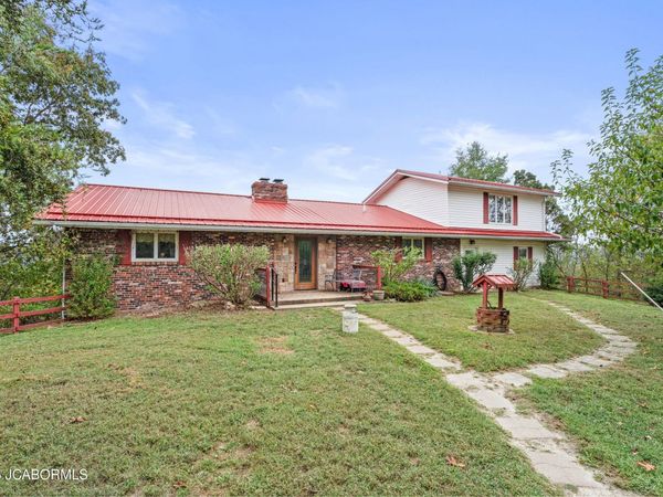 466 OLD 10 MILE ROAD, Eugene, MO 65032