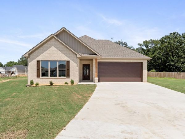 11 Morning Sun Cove, Greenbrier, AR 72058