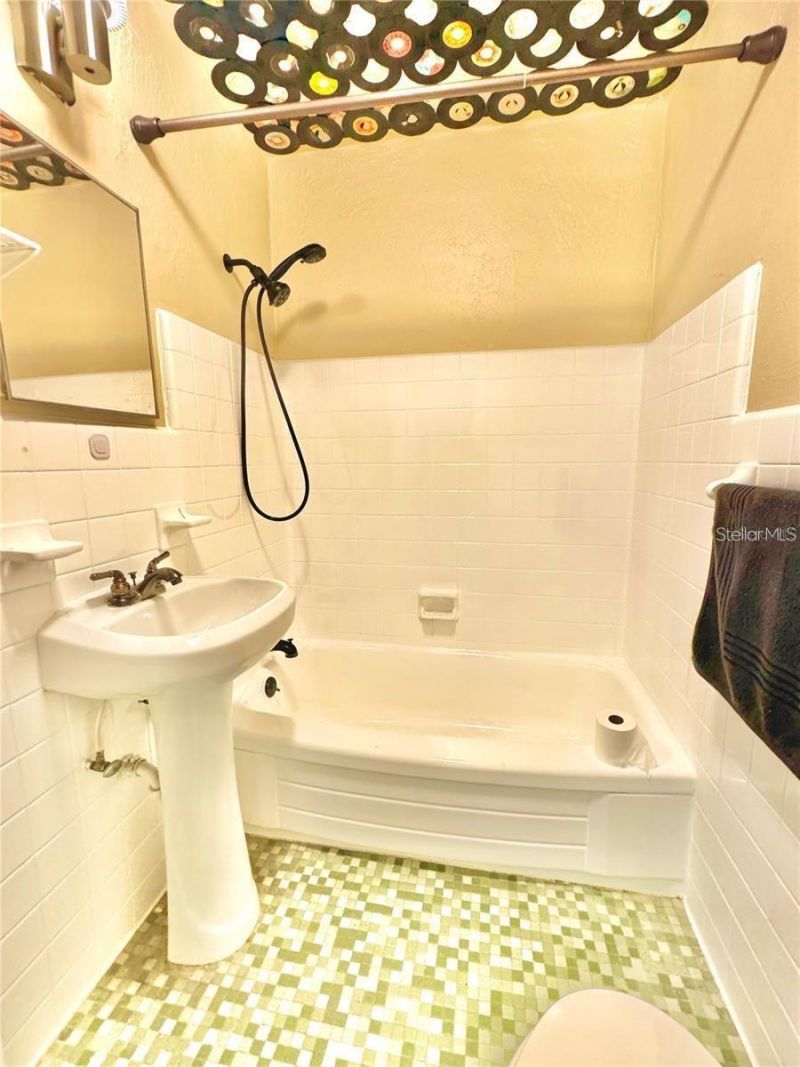 3315 58th Avenue S, Unit 418, Saint Petersburg, FL 33712 Photo