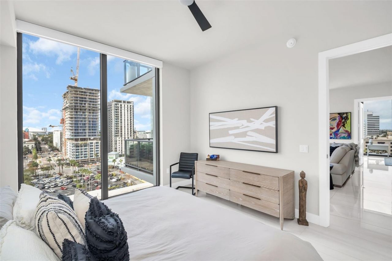 301 1st Street S, Unit 1205, Saint Petersburg, FL 33701 Photo