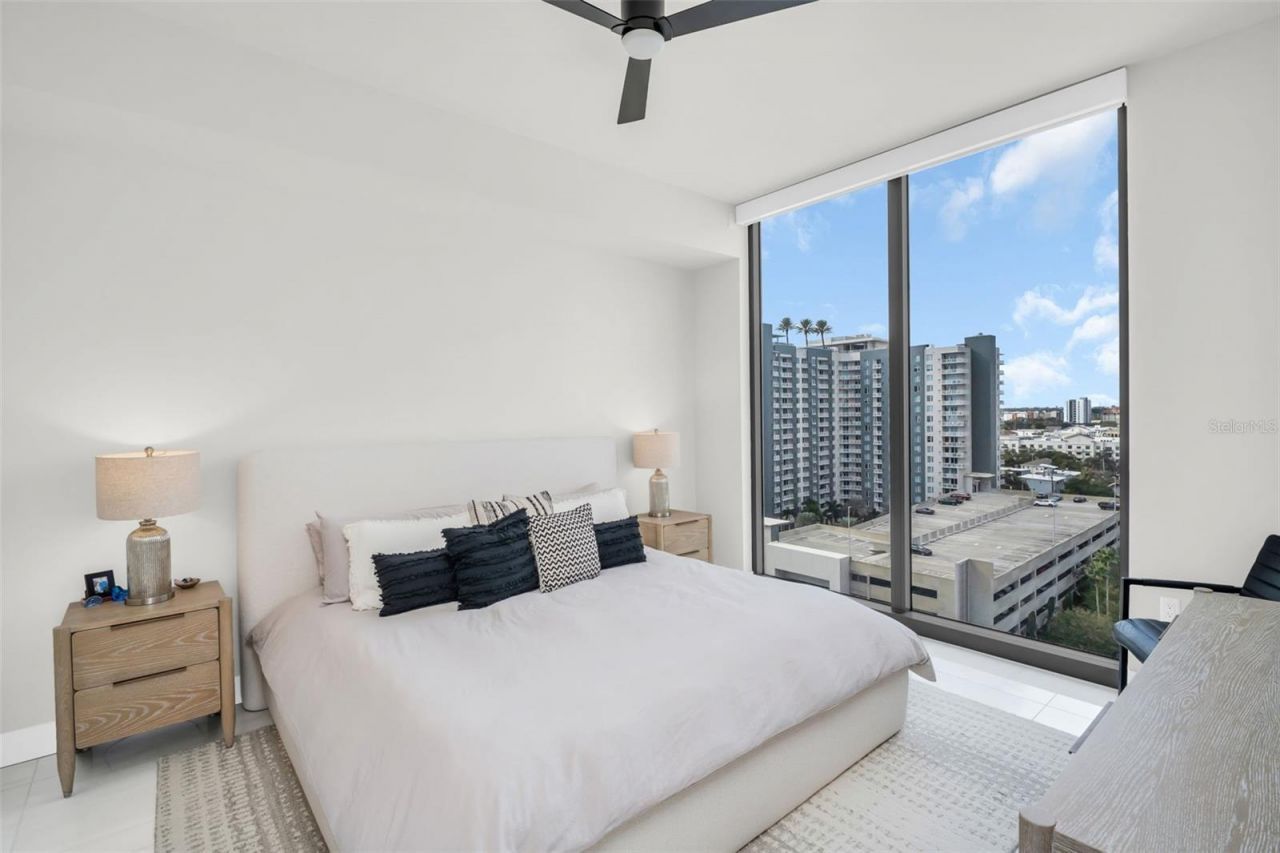 301 1st Street S, Unit 1205, Saint Petersburg, FL 33701 Photo