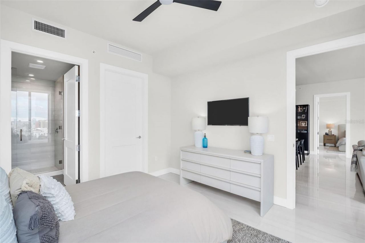 301 1st Street S, Unit 1205, Saint Petersburg, FL 33701 Photo