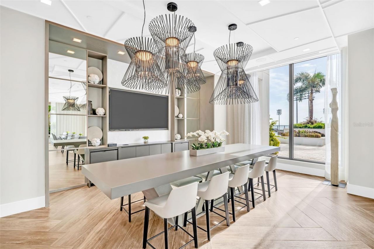 301 1st Street S, Unit 1205, Saint Petersburg, FL 33701 Photo