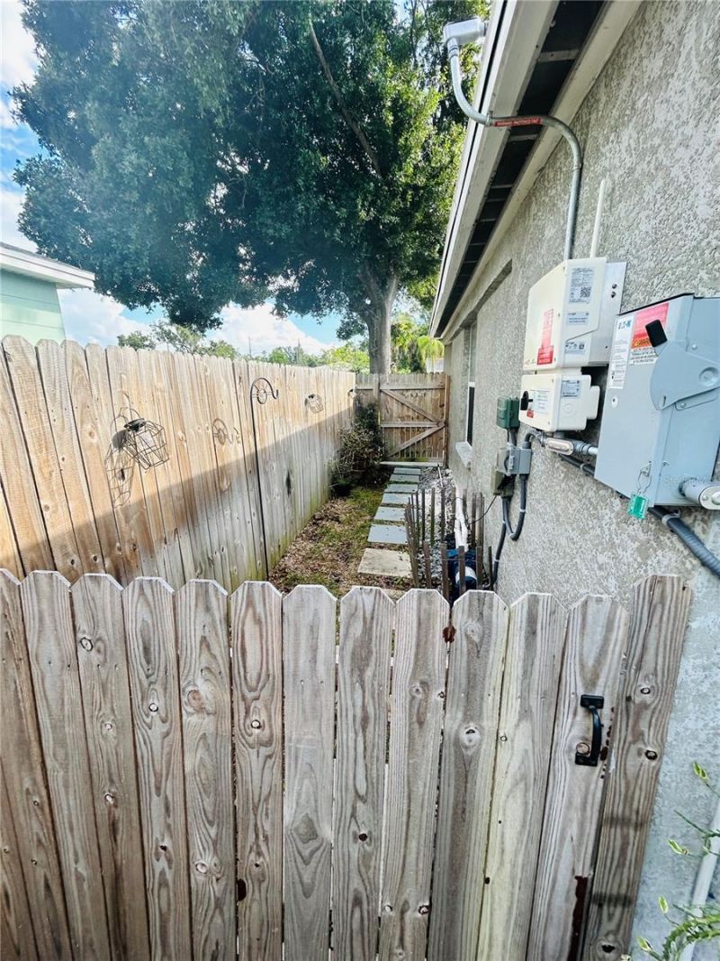 4611 14th Avenue S, Saint Petersburg, FL 33711 Photo