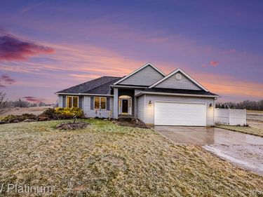 5175 Bishop Road, Almont Twp, MI 48428