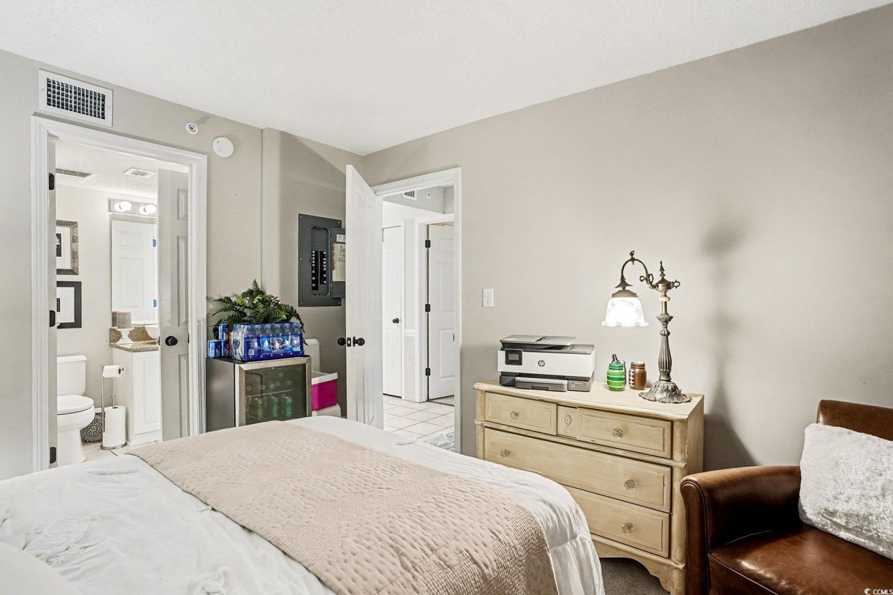 102 North Ocean Blvd. Photo 17