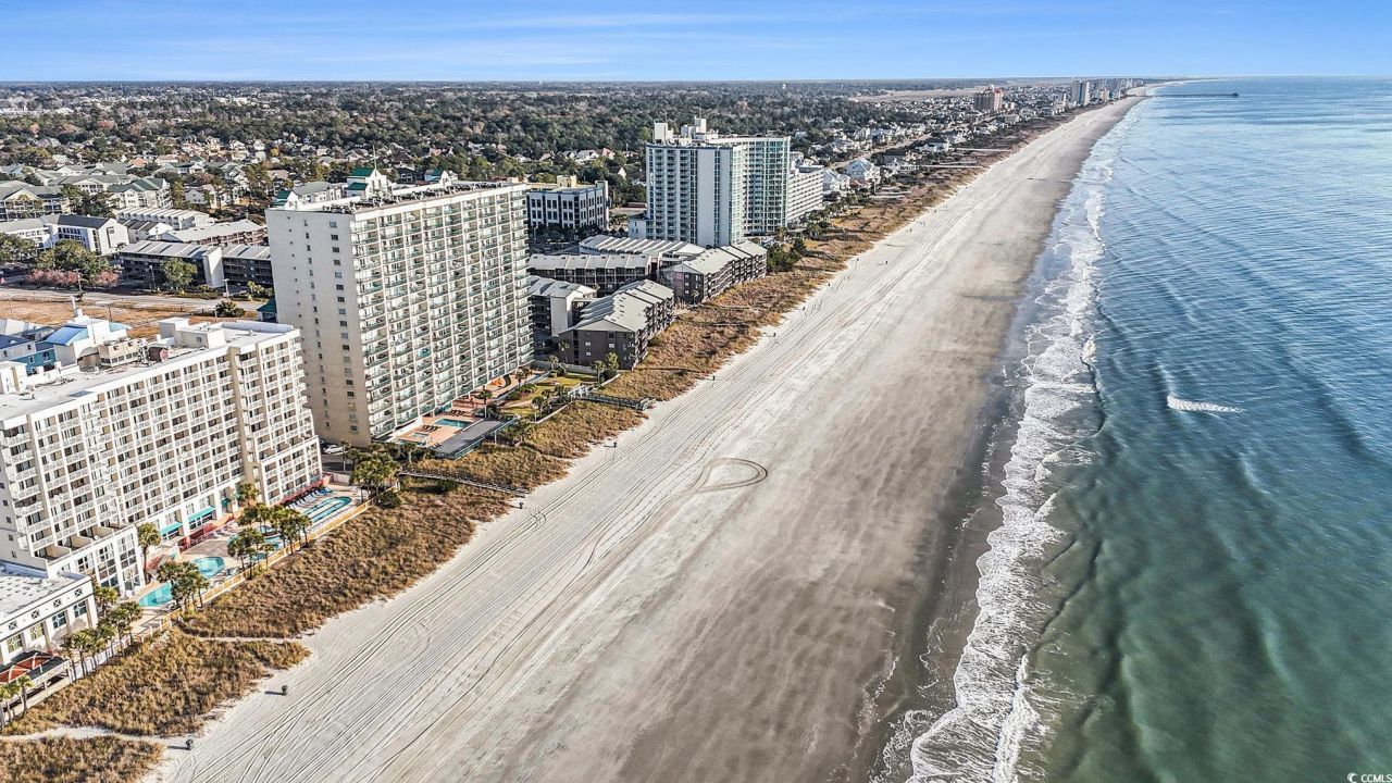 102 North Ocean Blvd. Photo 31