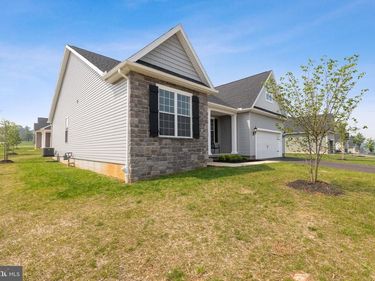 12 ANTIETAM RUN, Unit 78, HANOVER, PA 17331