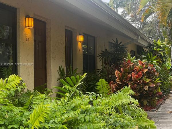 1455 Holly Heights Dr, Unit 42, Fort Lauderdale, FL 33304