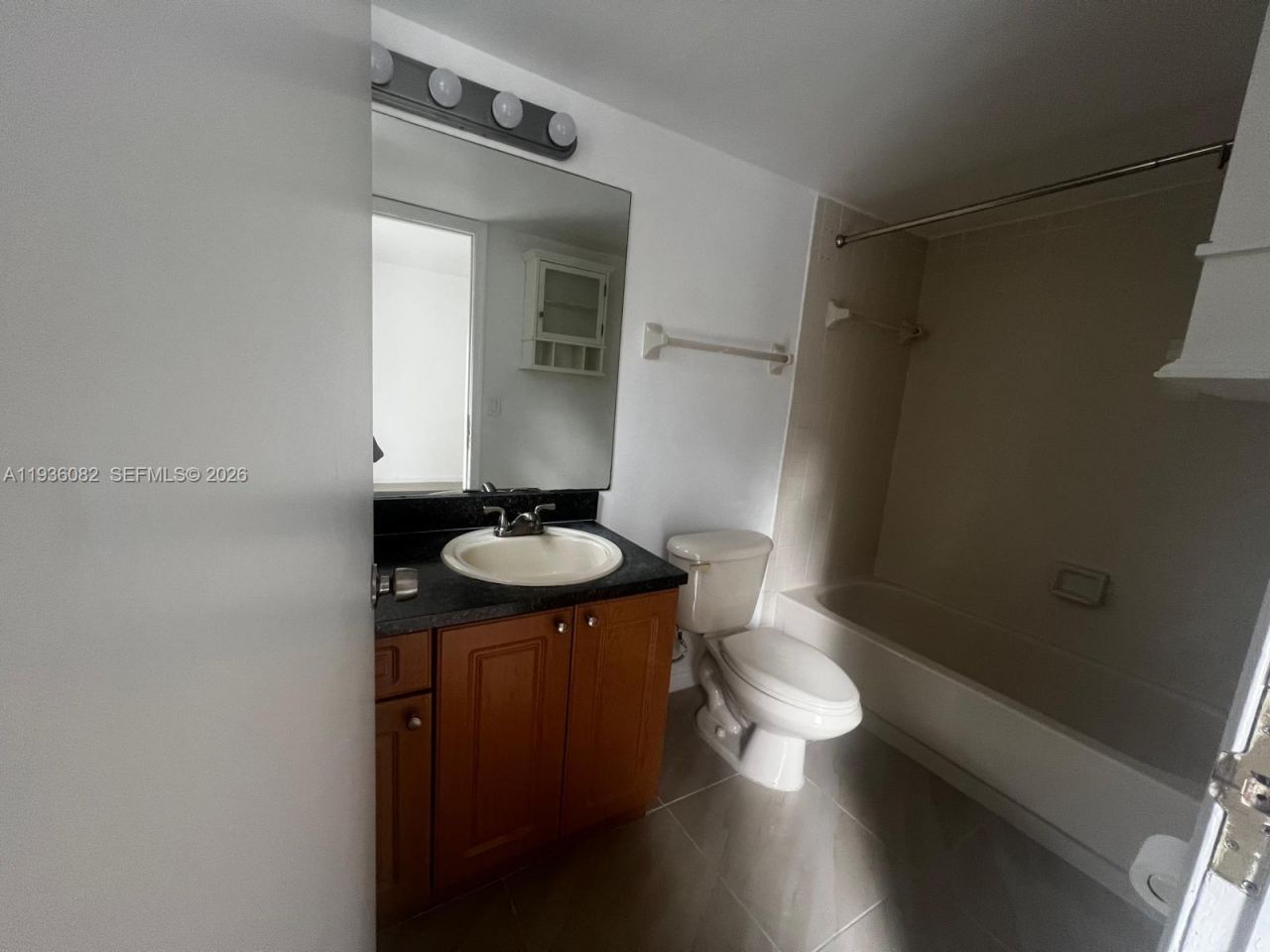 1455 Holly Heights Dr, Unit 42, Fort Lauderdale, FL 33304 Photo