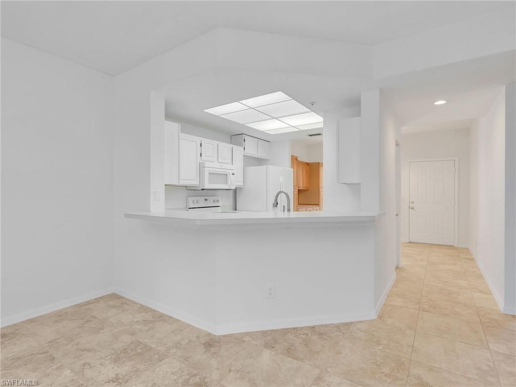 9851 Costa Mesa Ln, Unit 302, Bonita Springs, FL 34135 Photo