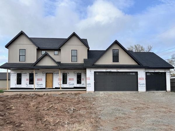 409 JERELYN COURT, Combined Locks, WI 54113