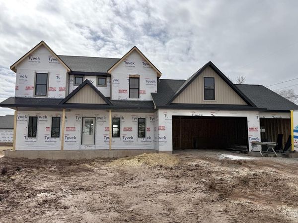 409 JERELYN COURT, Combined Locks, WI 54113