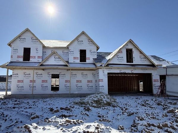 409 JERELYN COURT, Combined Locks, WI 54113