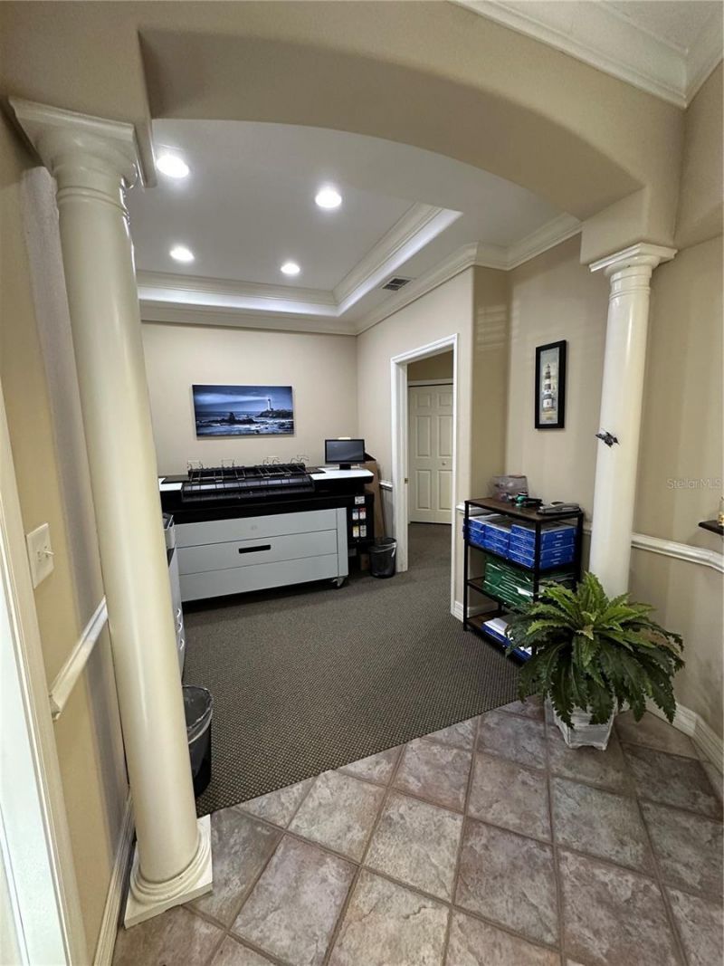 8345 Gunn Highway, Tampa, FL 33626 Photo