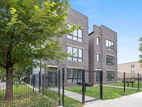 3936 S Indiana Avenue , Chicago, IL 60653