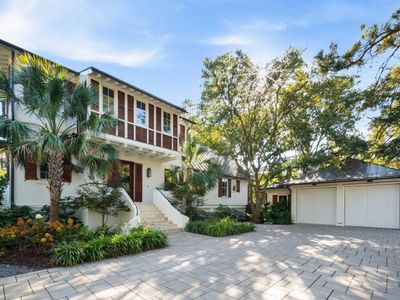 2808 Brooks Street, Sullivans Island, SC 29482