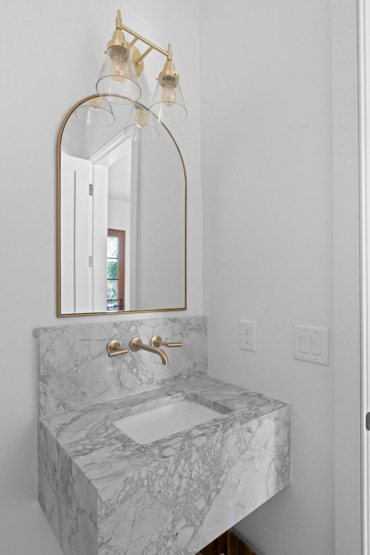 2808 Brooks Street Photo 25