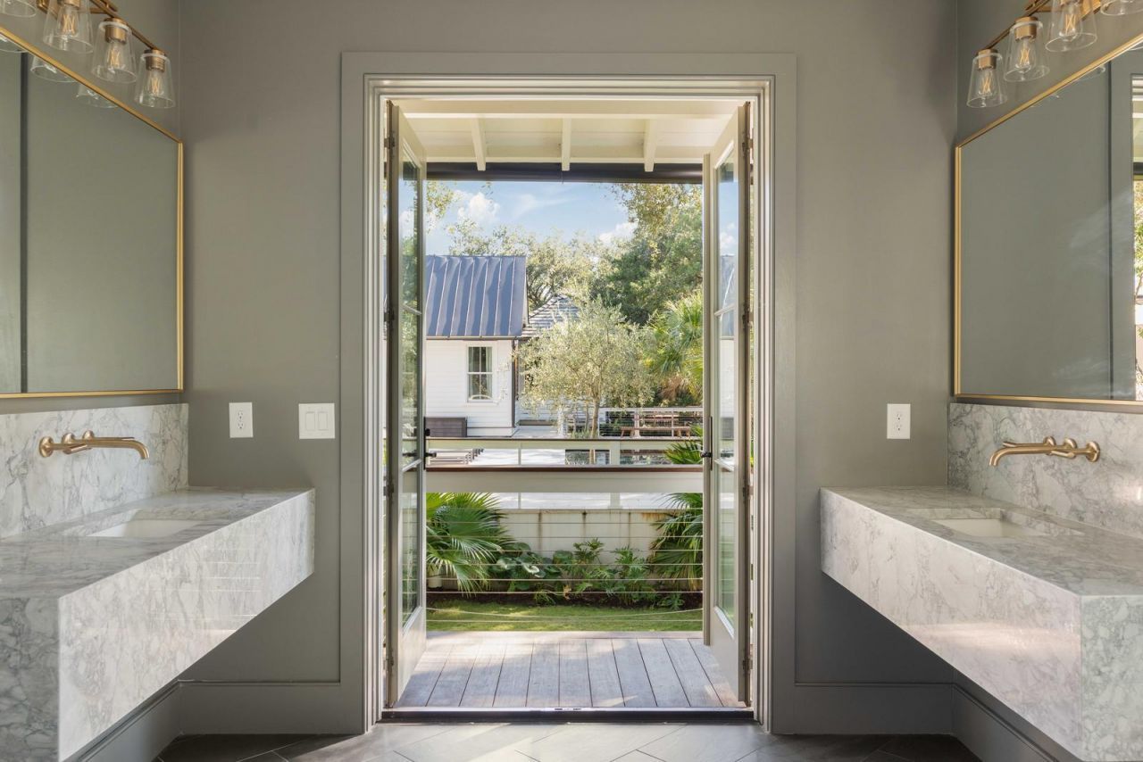 2808 Brooks Street Photo 38