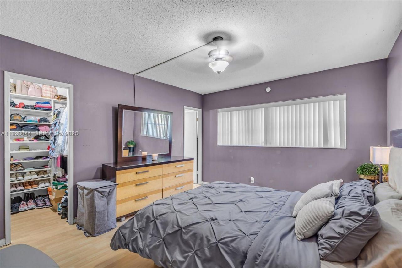 4900 Washington St , Unit 202, Hollywood, FL 33021 Photo