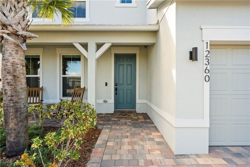 12360 SW Myrtle Oak Drive, Port Saint Lucie, FL 34987 Photo