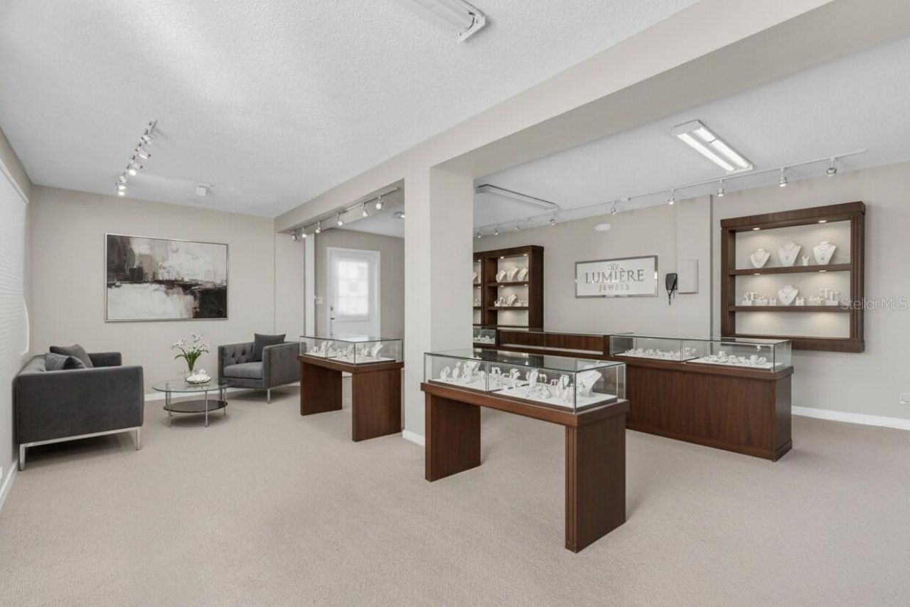 6860 Park Street S, South Pasadena, FL 33707 Photo