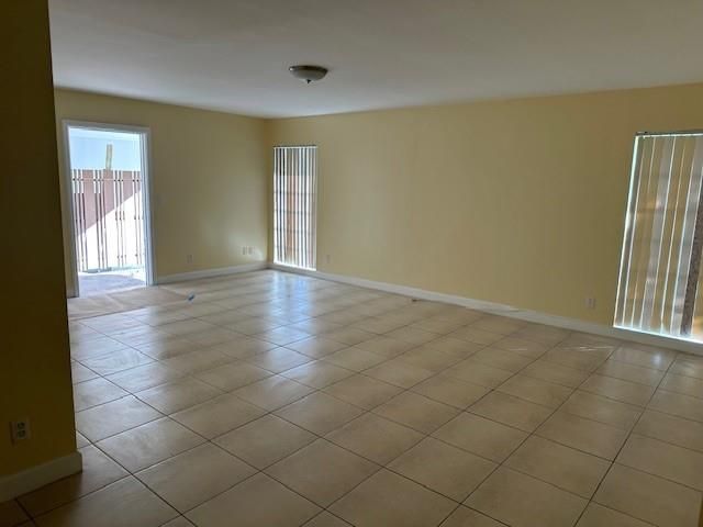 7013 NW 63rd Court, Tamarac, FL 33321 Photo