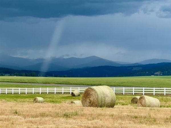 11300 N Bruce Rd, Mead, WA 99217