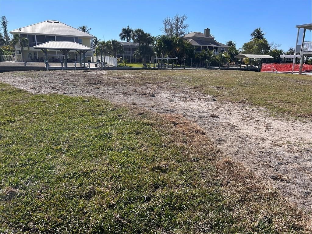 14 Pepita St, Fort Myers Beach, FL 33931 Photo