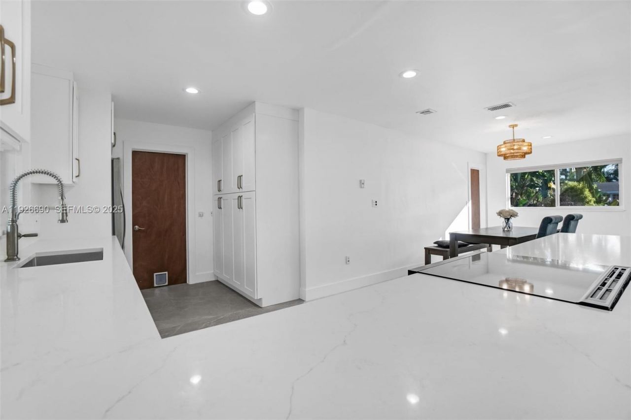 1478 NE 57th St, Fort Lauderdale, FL 33334 Photo