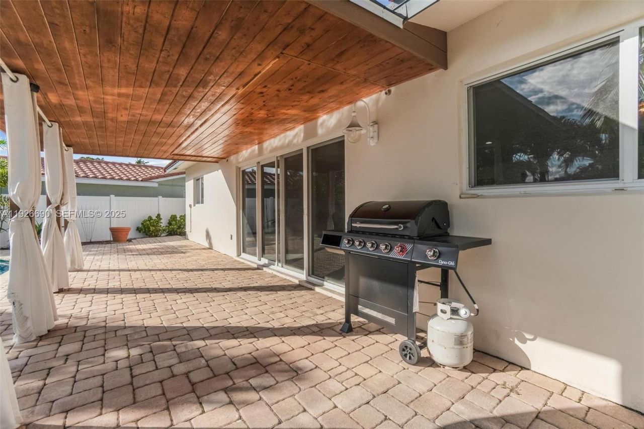 1478 NE 57th St, Fort Lauderdale, FL 33334 Photo