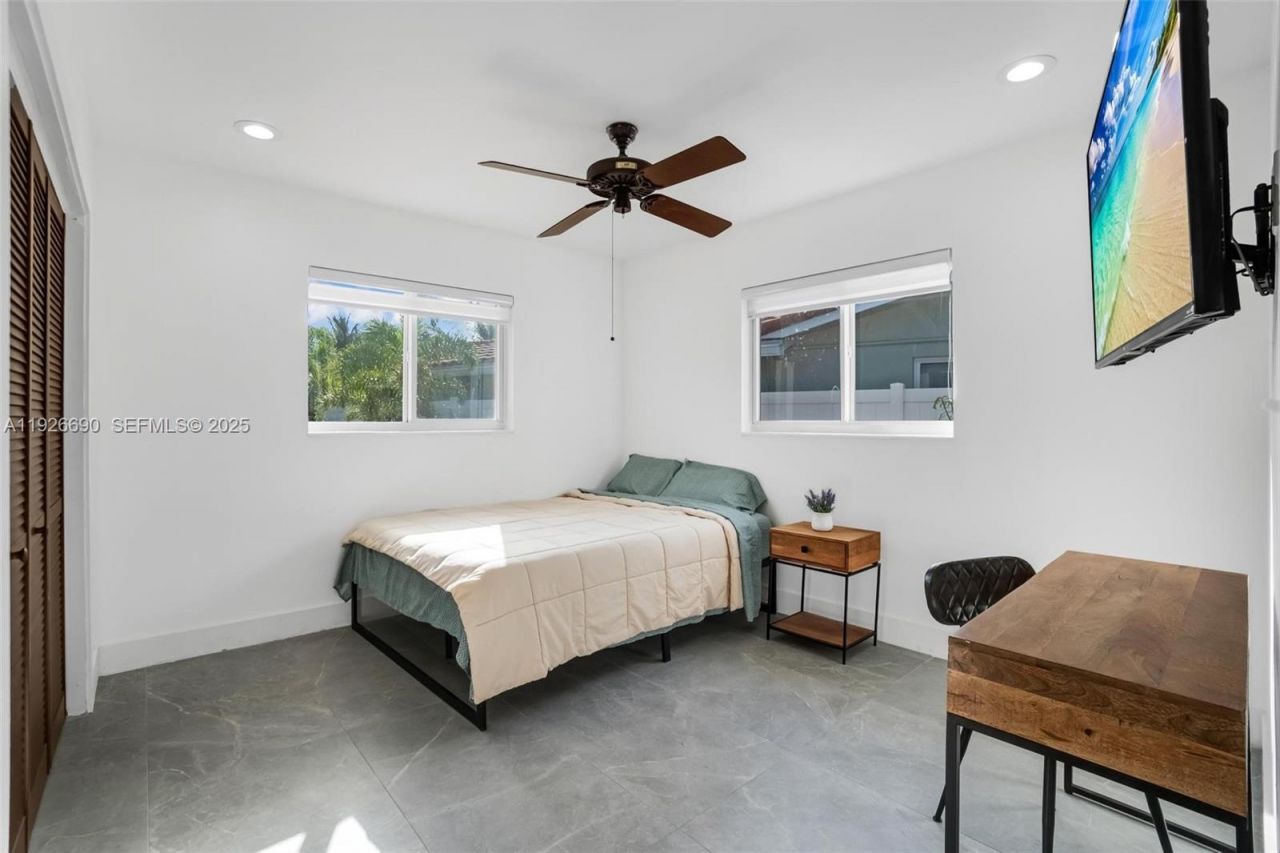 1478 NE 57th St, Fort Lauderdale, FL 33334 Photo