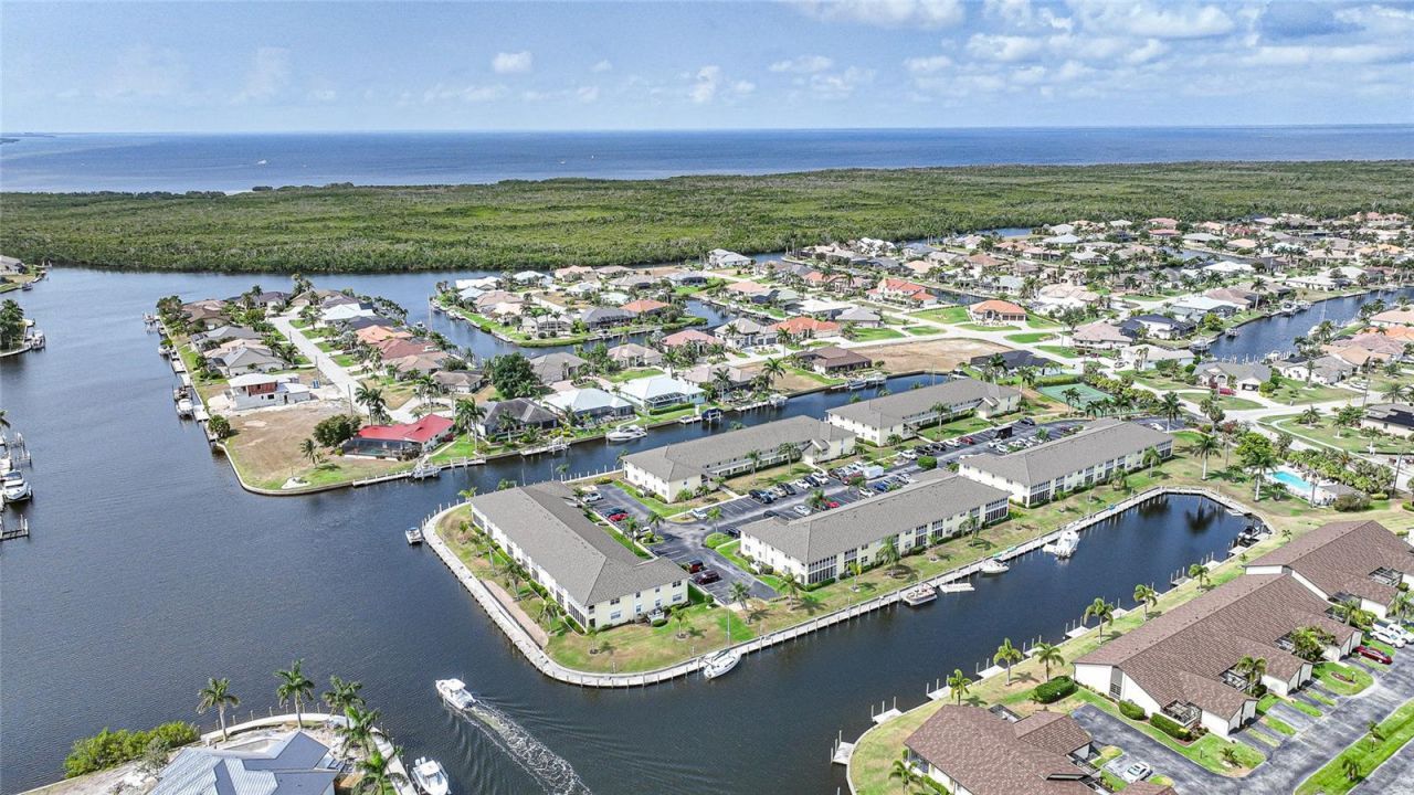 4000 Bal Harbor Boulevard, Unit 423, Punta Gorda, FL 33950 Photo