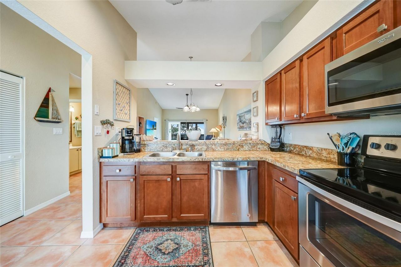 4000 Bal Harbor Boulevard, Unit 423, Punta Gorda, FL 33950 Photo